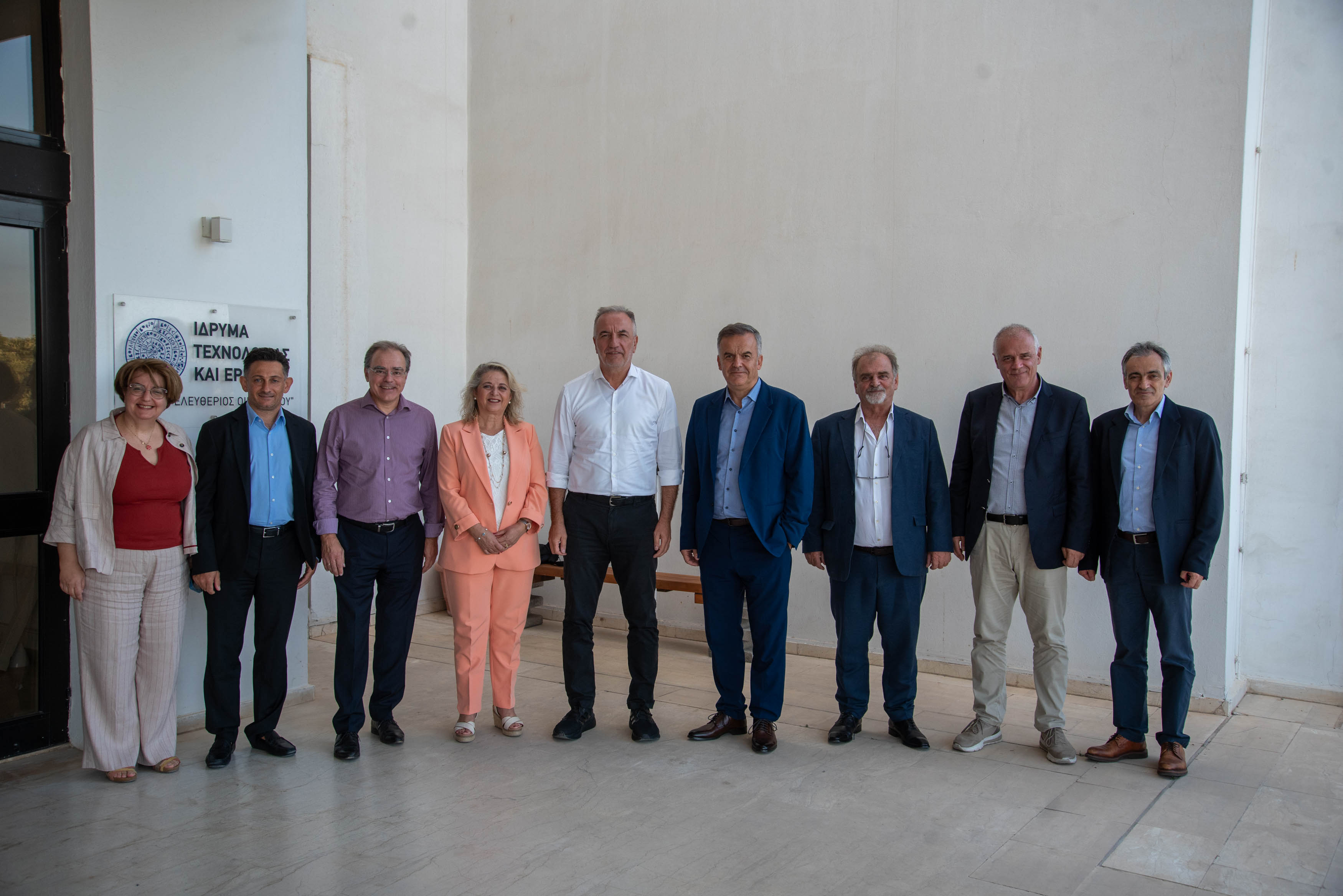 Σταύρος Καλαφάτης: “Με νέες υποδομές ενισχύουμε στην πράξη την Έρευνα και Καινοτομία”