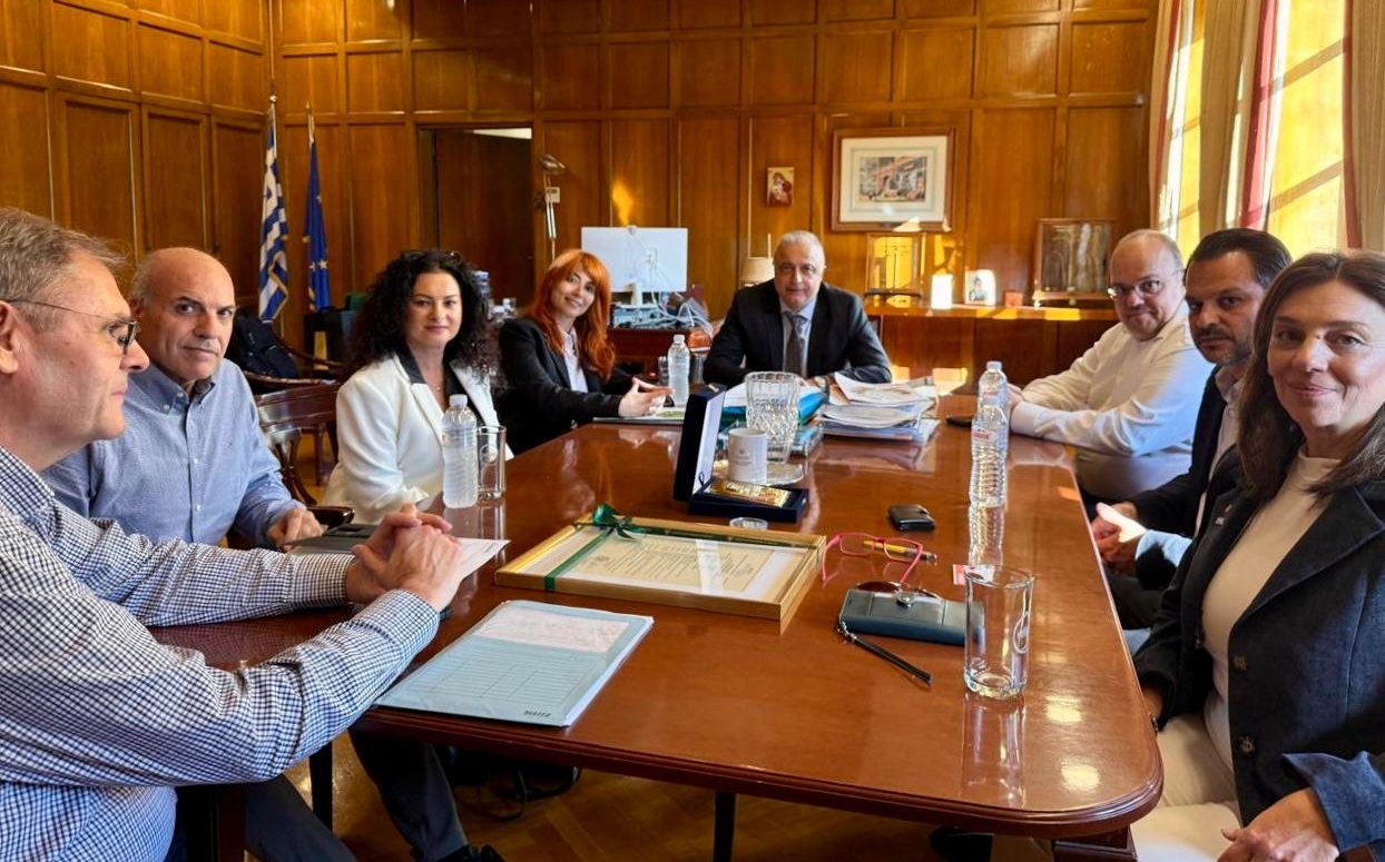 Συνάντηση του Υφυπουργού Ανάπτυξης Λάζαρου Τσαβδαρίδη με το Δ.Σ. της Ένωσης Κατασκευαστών Γεωργικών Μηχανημάτων Ελλάδος